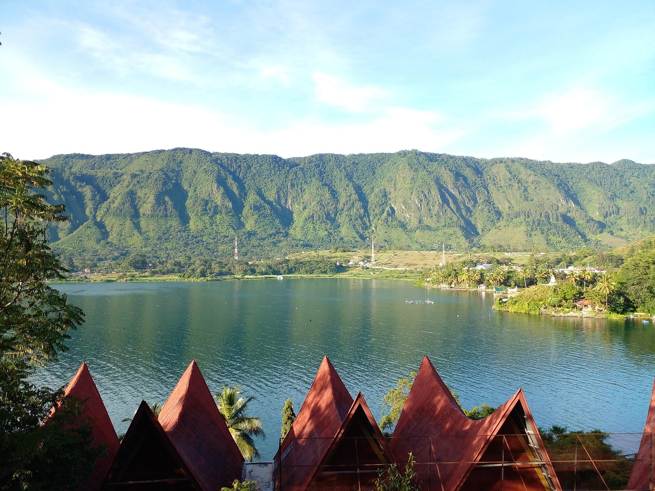 Sumatra Toba Gölü ve Batak Kültürü